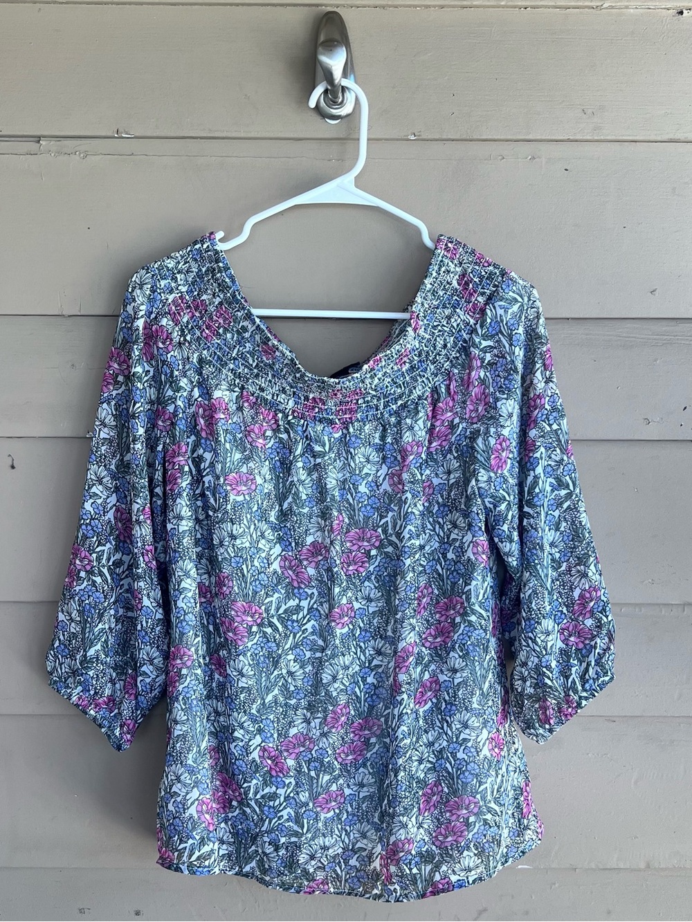AB Studio Floral Long Sleeve Top Size L Feminine Spring Modest